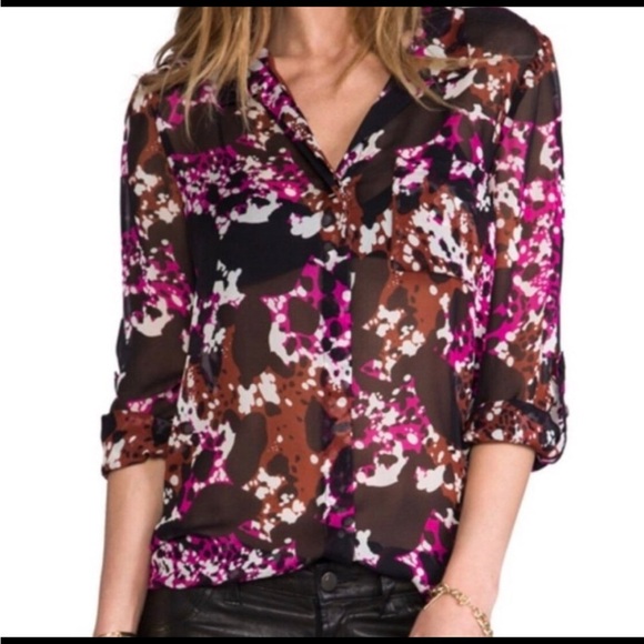 DVF Lorelei silk chiffon blouse. Size 4 - Picture 1 of 11